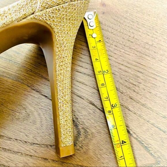 METALLIC GOLD MODA SPANA CAGE T-STRAP HEELS 8 NEW - Picture 16 of 16